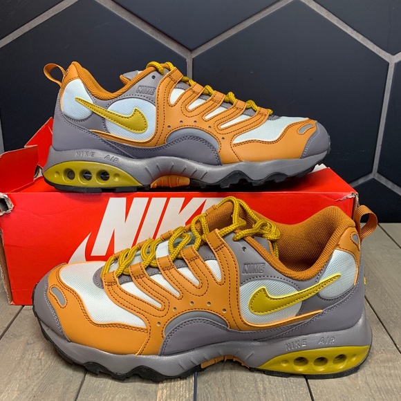 nike air terra humara orange